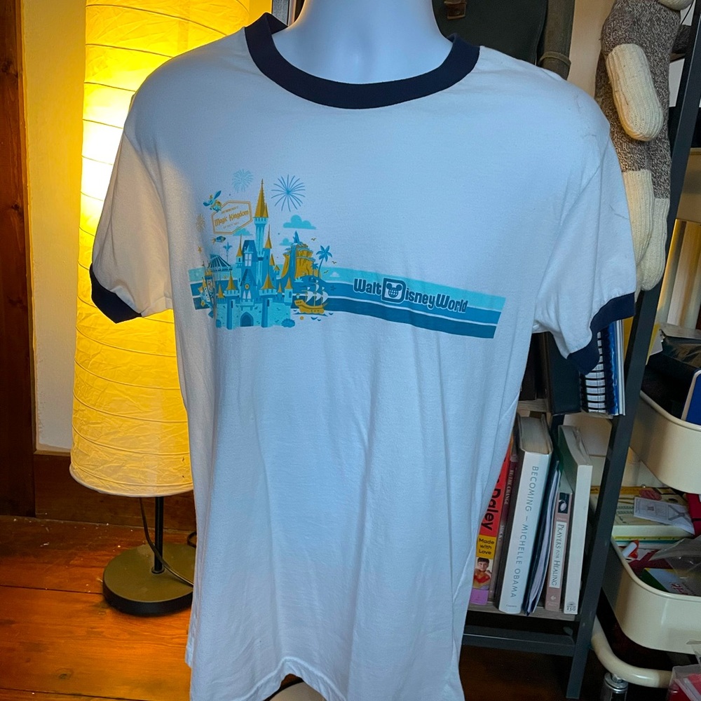 Disney World Magic Kingdom T shirt